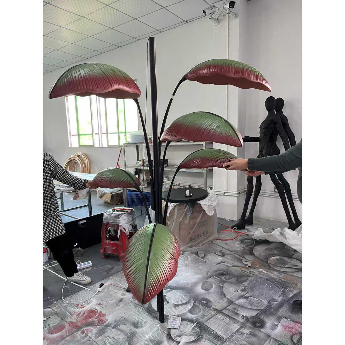 Rauduvyu Kronleuchter modern minimalistisch Leaf Schwarz Metall