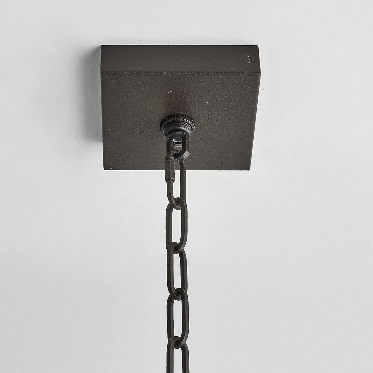 Xenuvyu moderne minimalistische industrielle schwarze Metall-Pendelleuchte