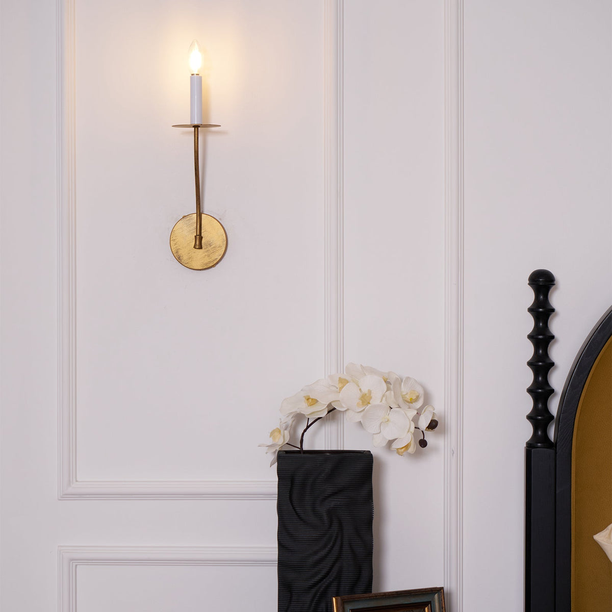 Eirikuvyh zeitgenössische minimalistische Vintage-Industrie-Wandleuchte aus Metall
