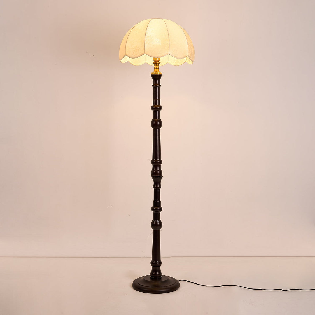Maverick Vintage Holzbodenleuchte