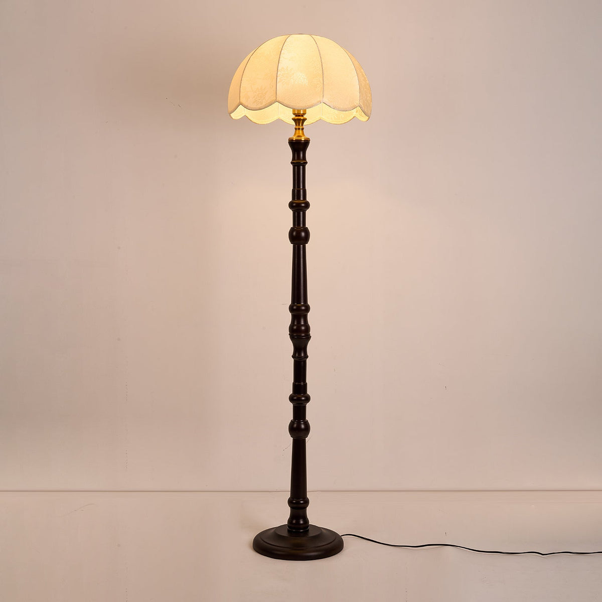 Maverick Vintage Holzbodenleuchte