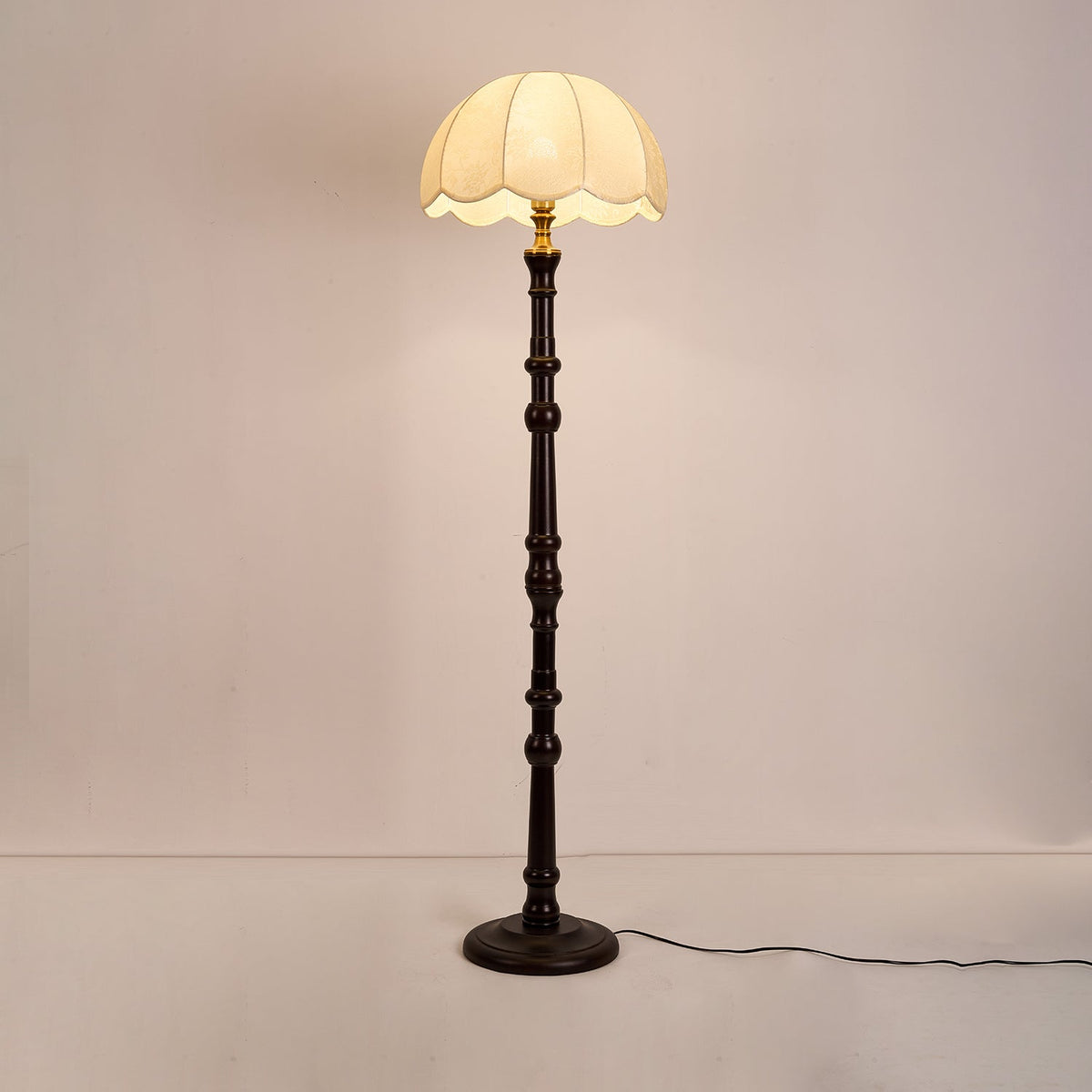 Maverick Vintage Holzbodenleuchte