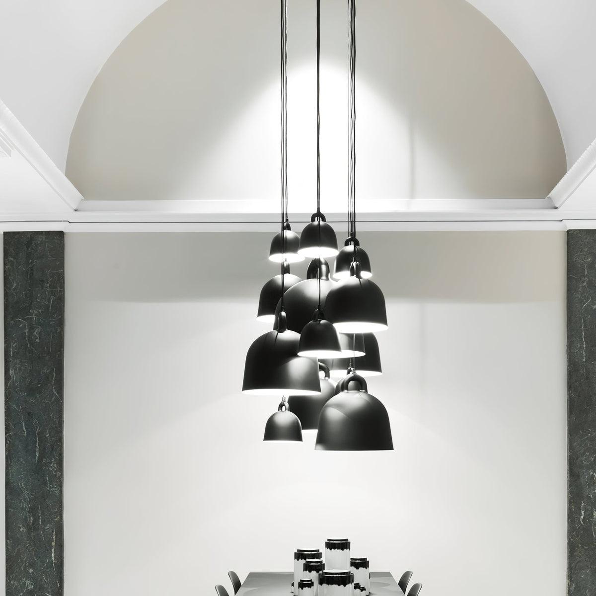 Astria Kunstharz minimalistische Pendelleuchte