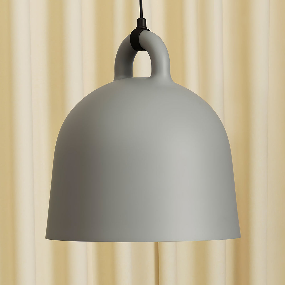 Astria Kunstharz minimalistische Pendelleuchte