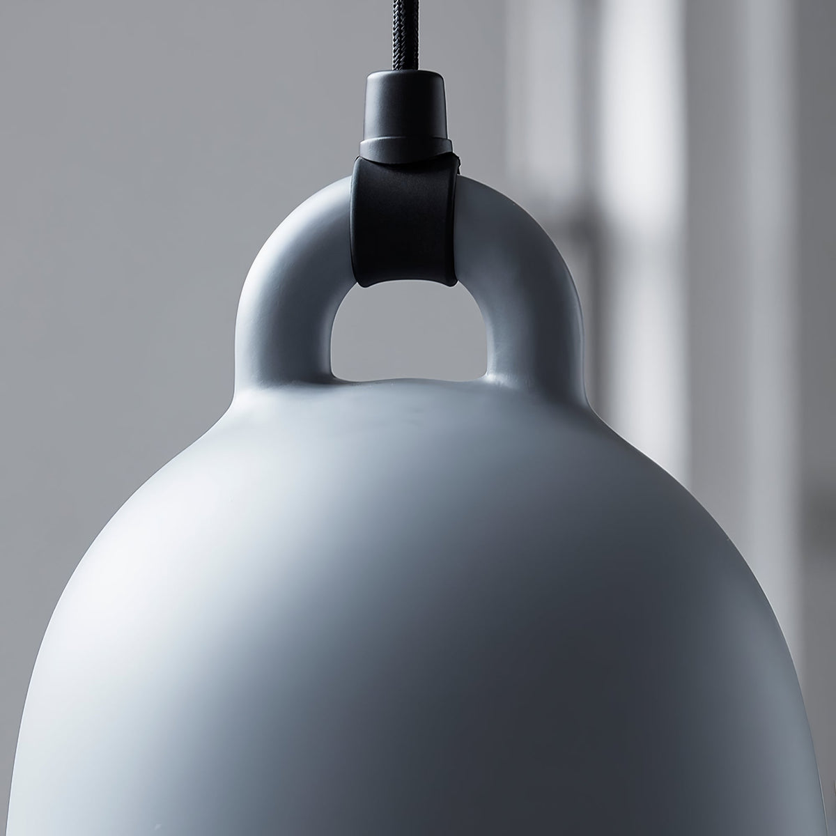 Astria Kunstharz minimalistische Pendelleuchte