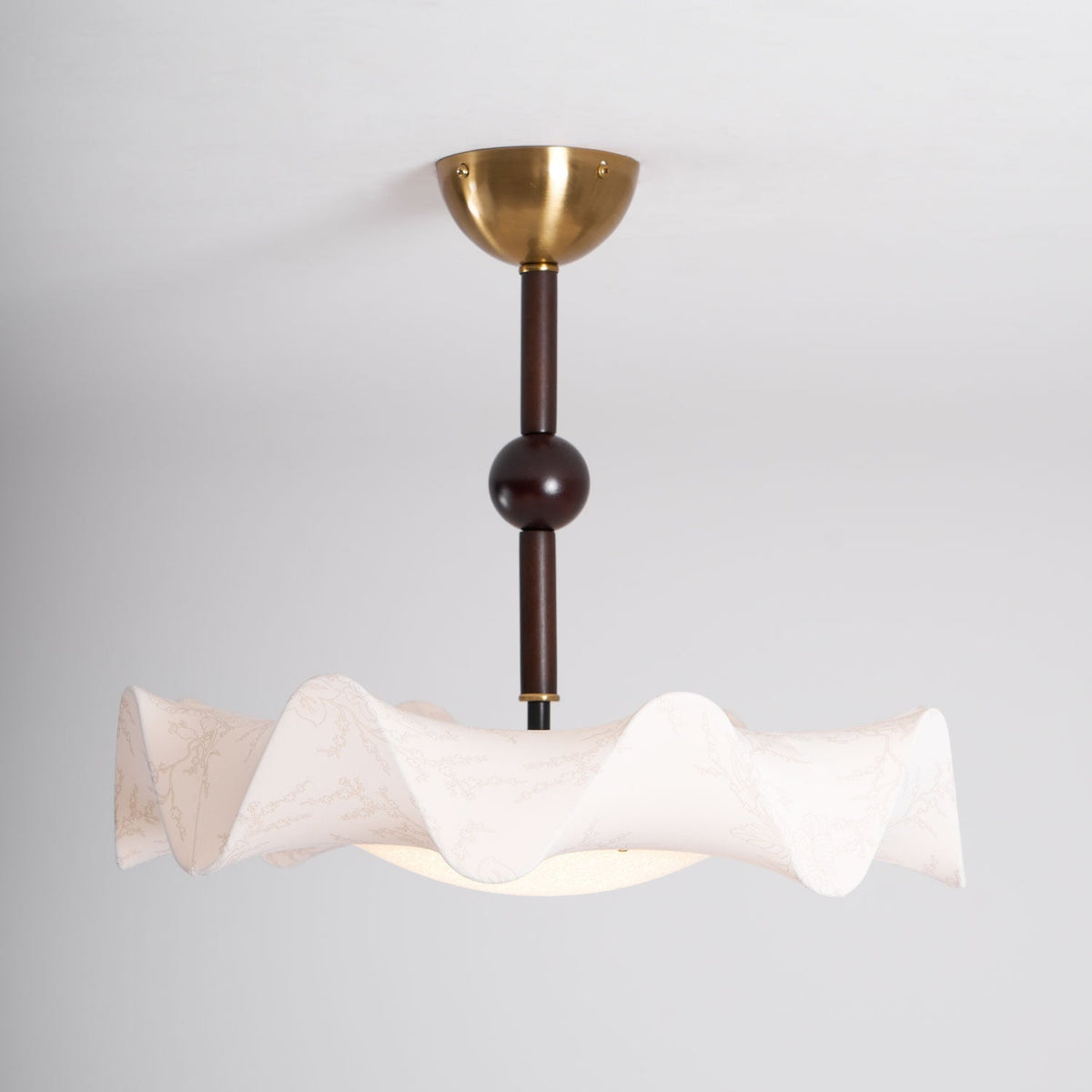 Avlorus traditionelle Premium-Eleganz Deckenleuchte aus Holz und Stoff