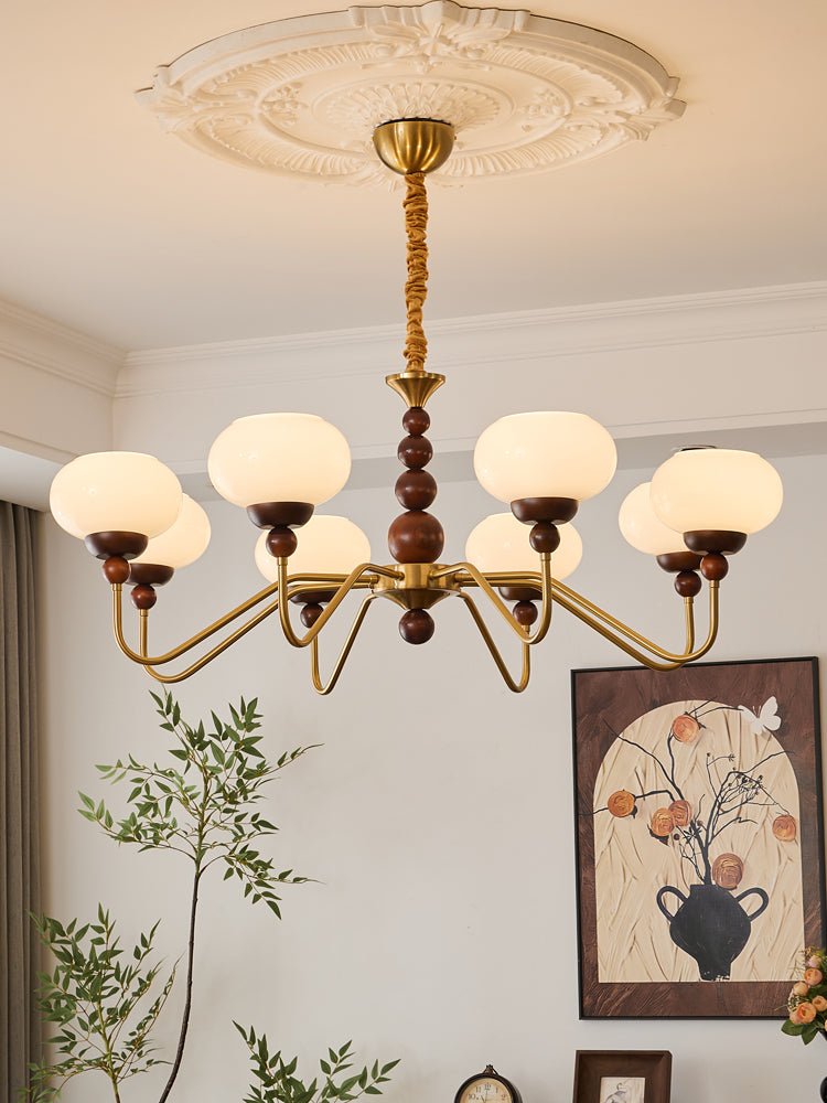 Sylaian Kronleuchter aus Glas und Messing mit Holzaufsatz in zeitgenössischem Stil 6-Light