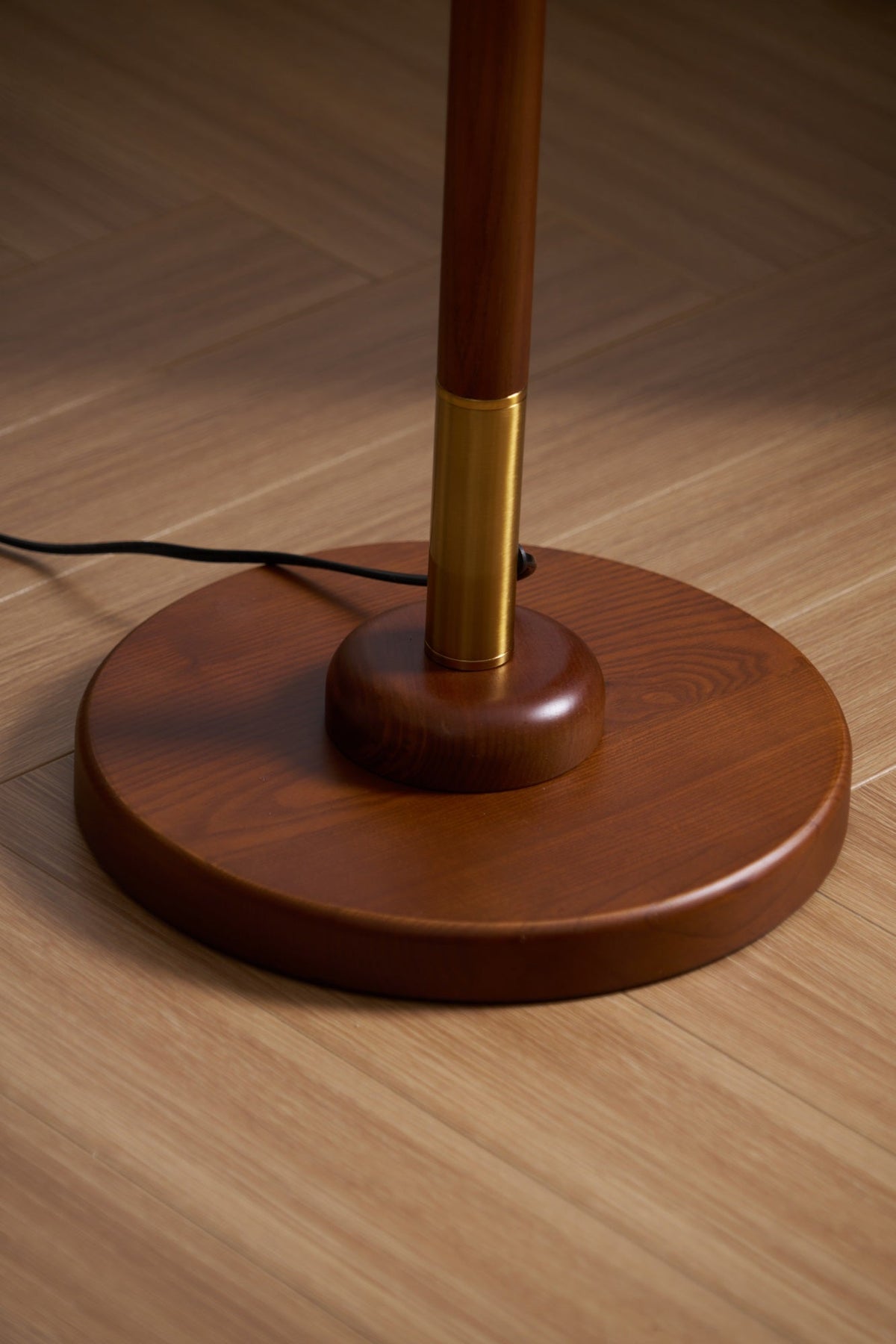 Elveielle Classic Holz Stehleuchte