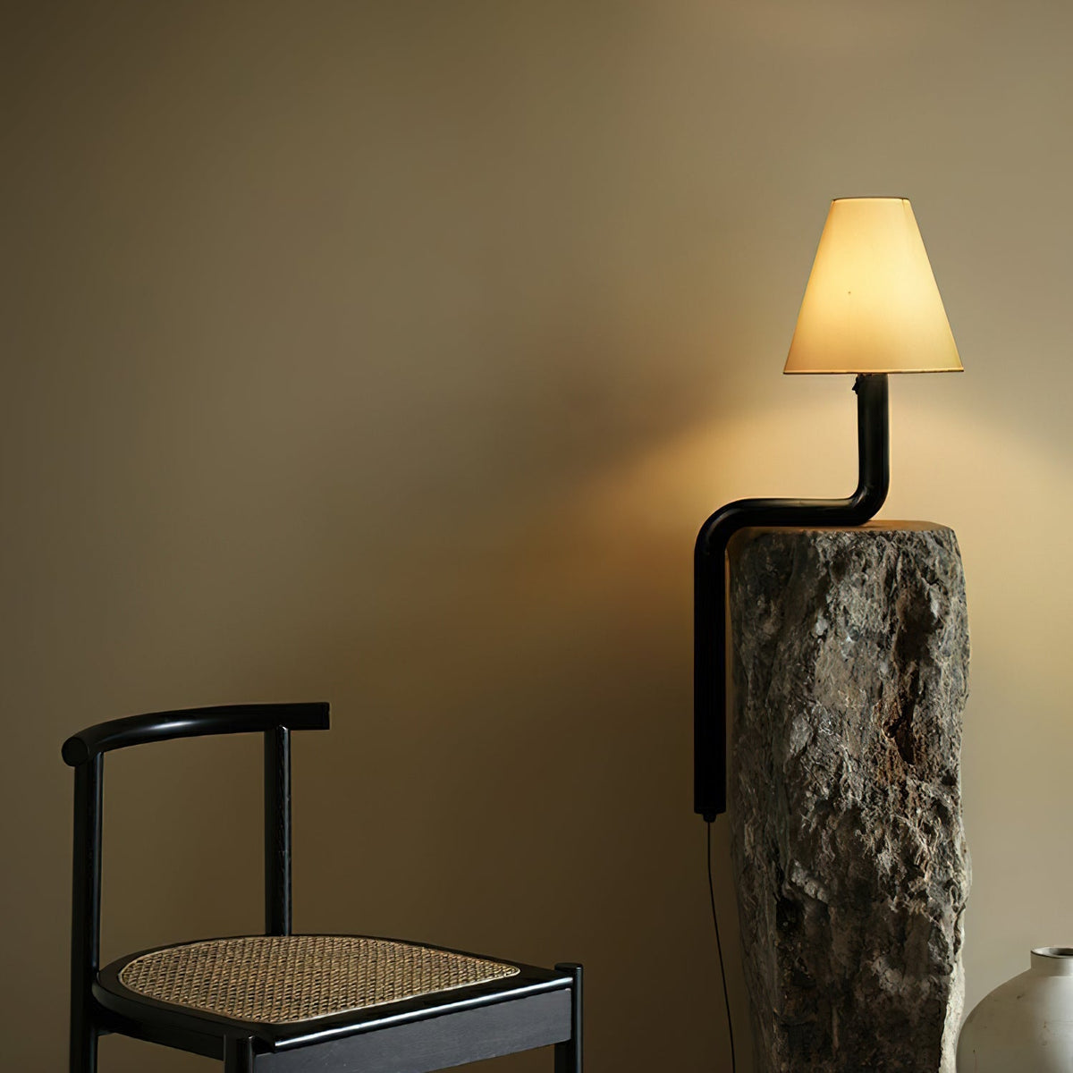 Syleielle Tischlampe aus Holz