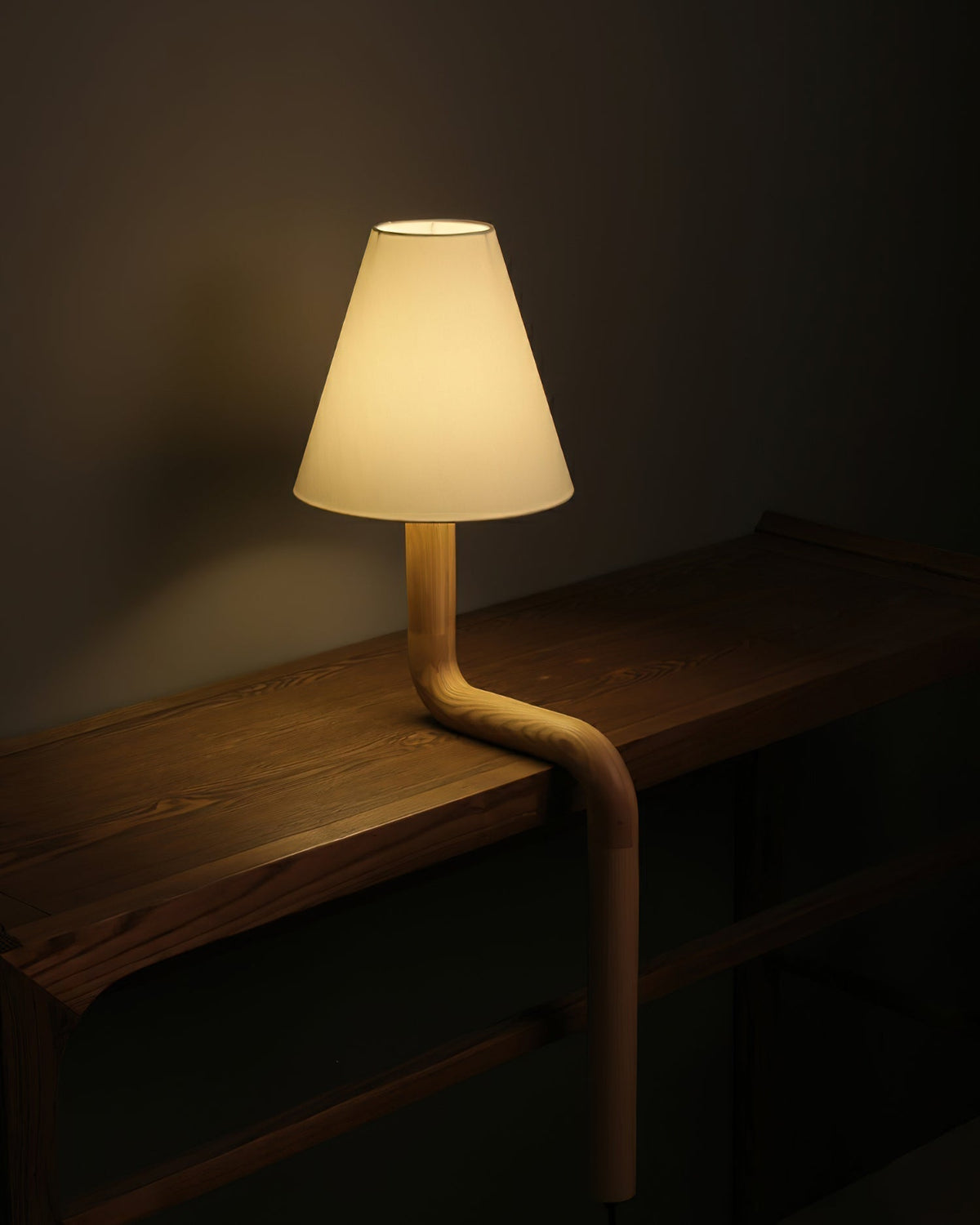 Syleielle Tischlampe aus Holz