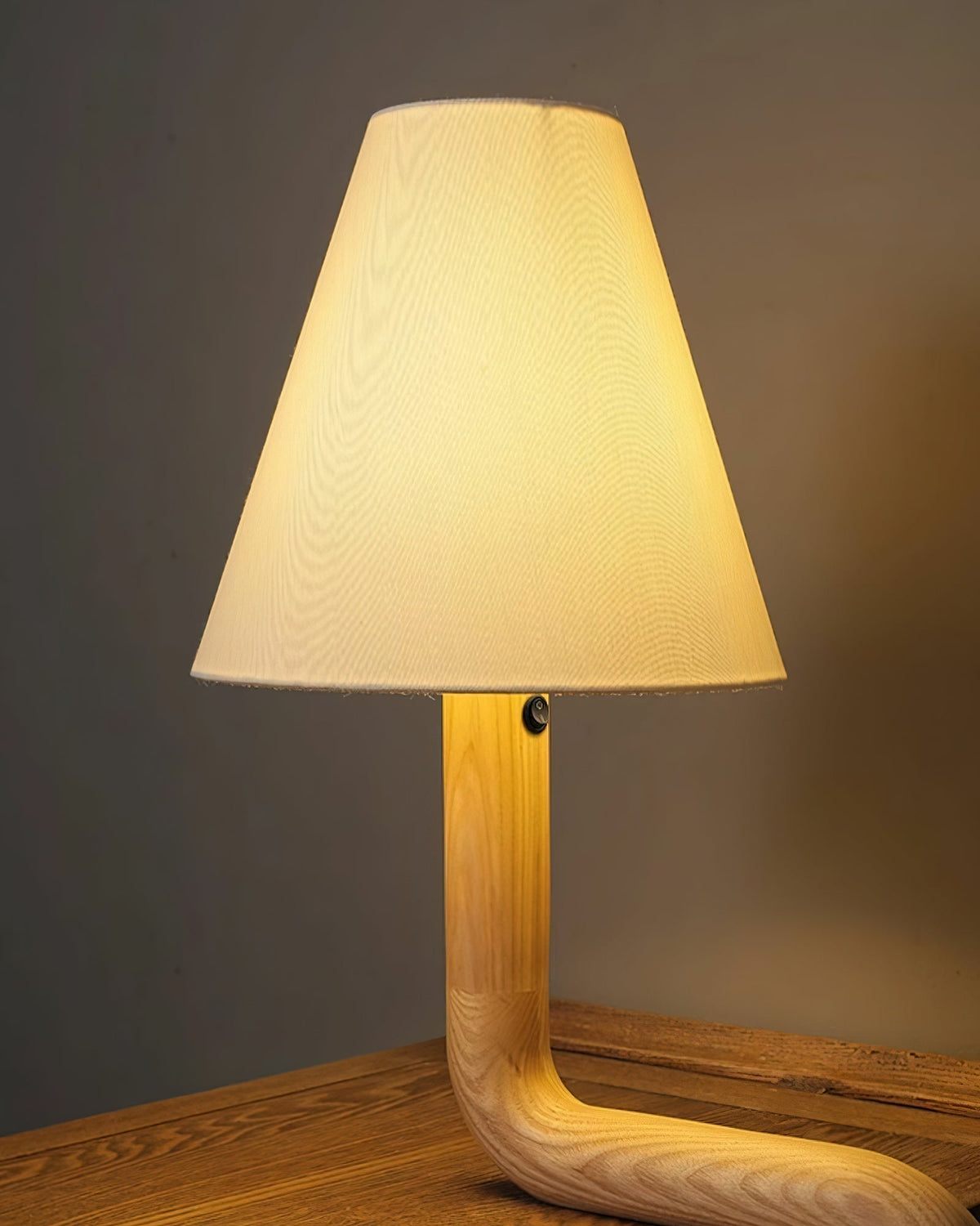 Syleielle Tischlampe aus Holz