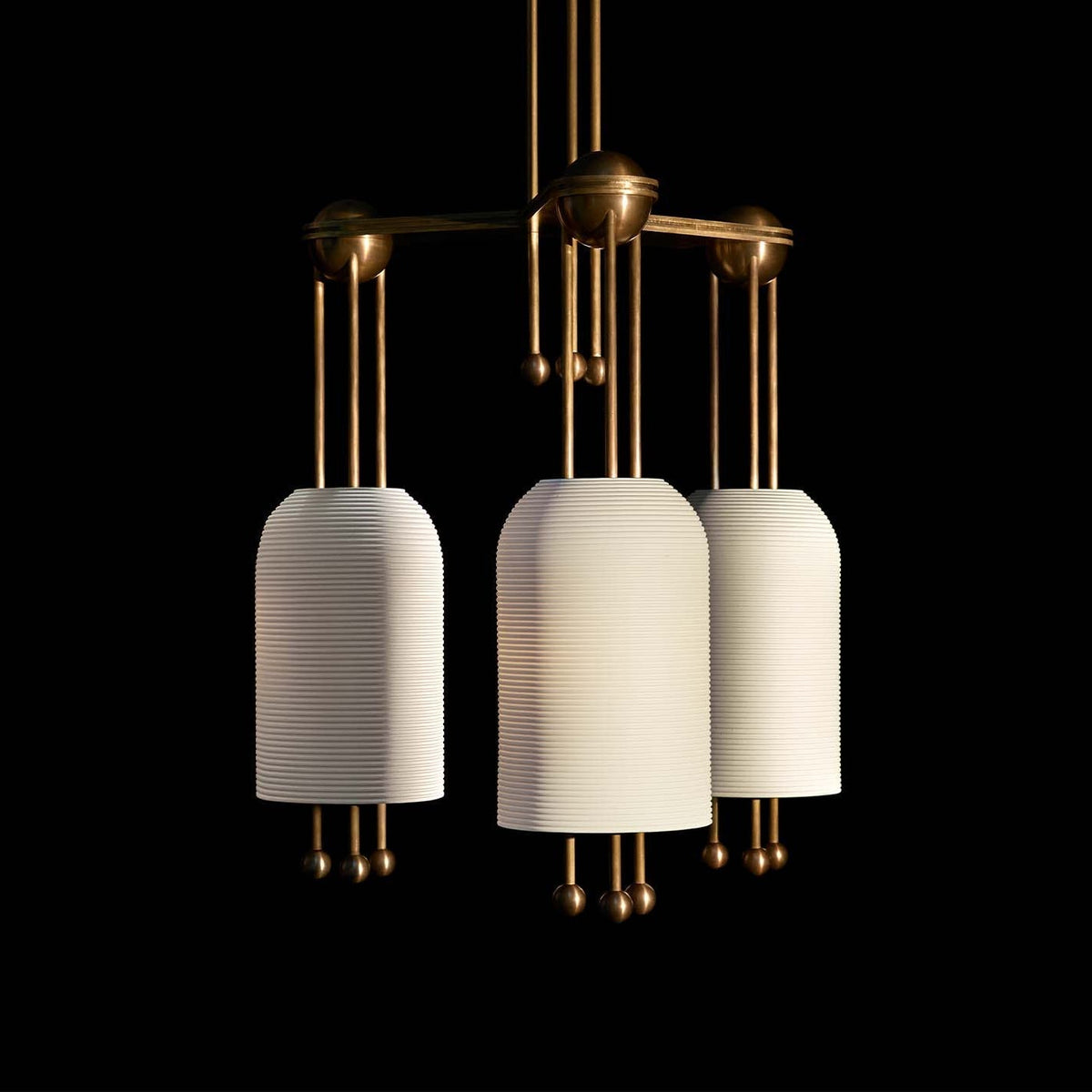 Qir Traditionelle Eleganz Pendelleuchte aus Glas