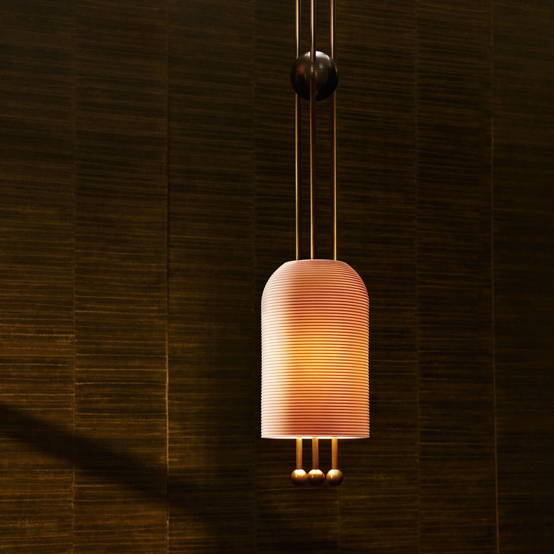 Qir Traditionelle Eleganz Pendelleuchte aus Glas