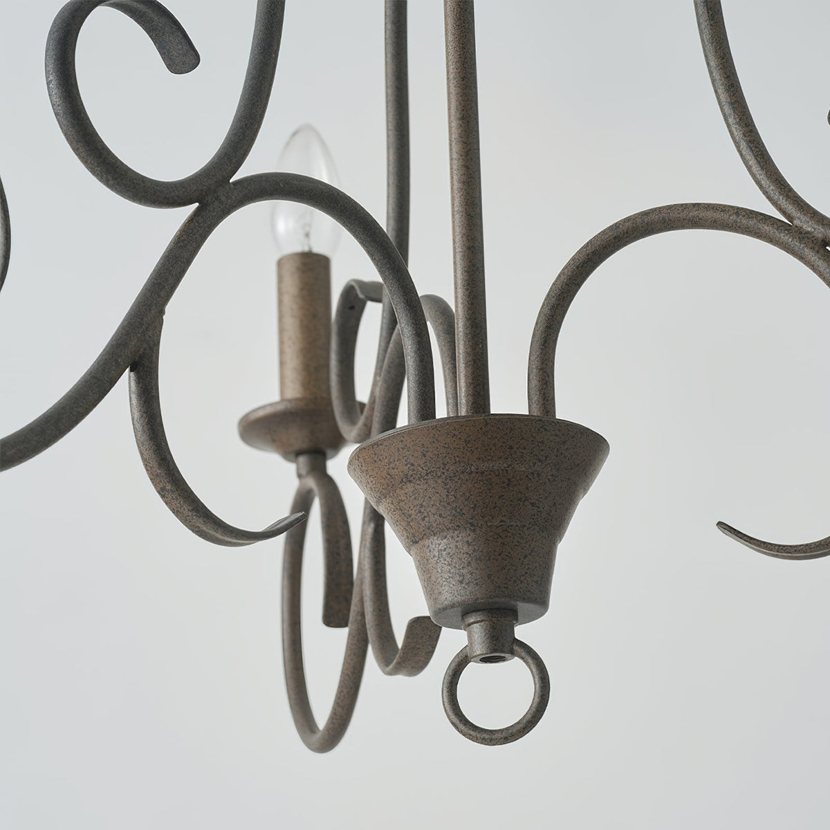 Dvaluvyu Vintage Industrial Kronleuchter aus Metall