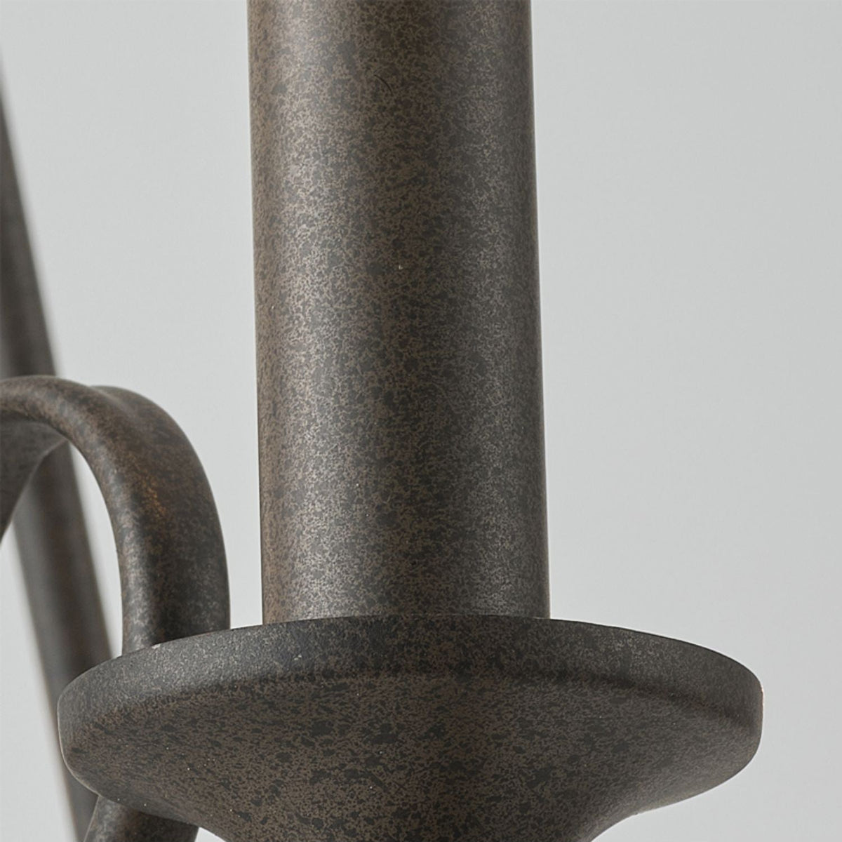 Dvaluvyu Vintage Industrial Kronleuchter aus Metall