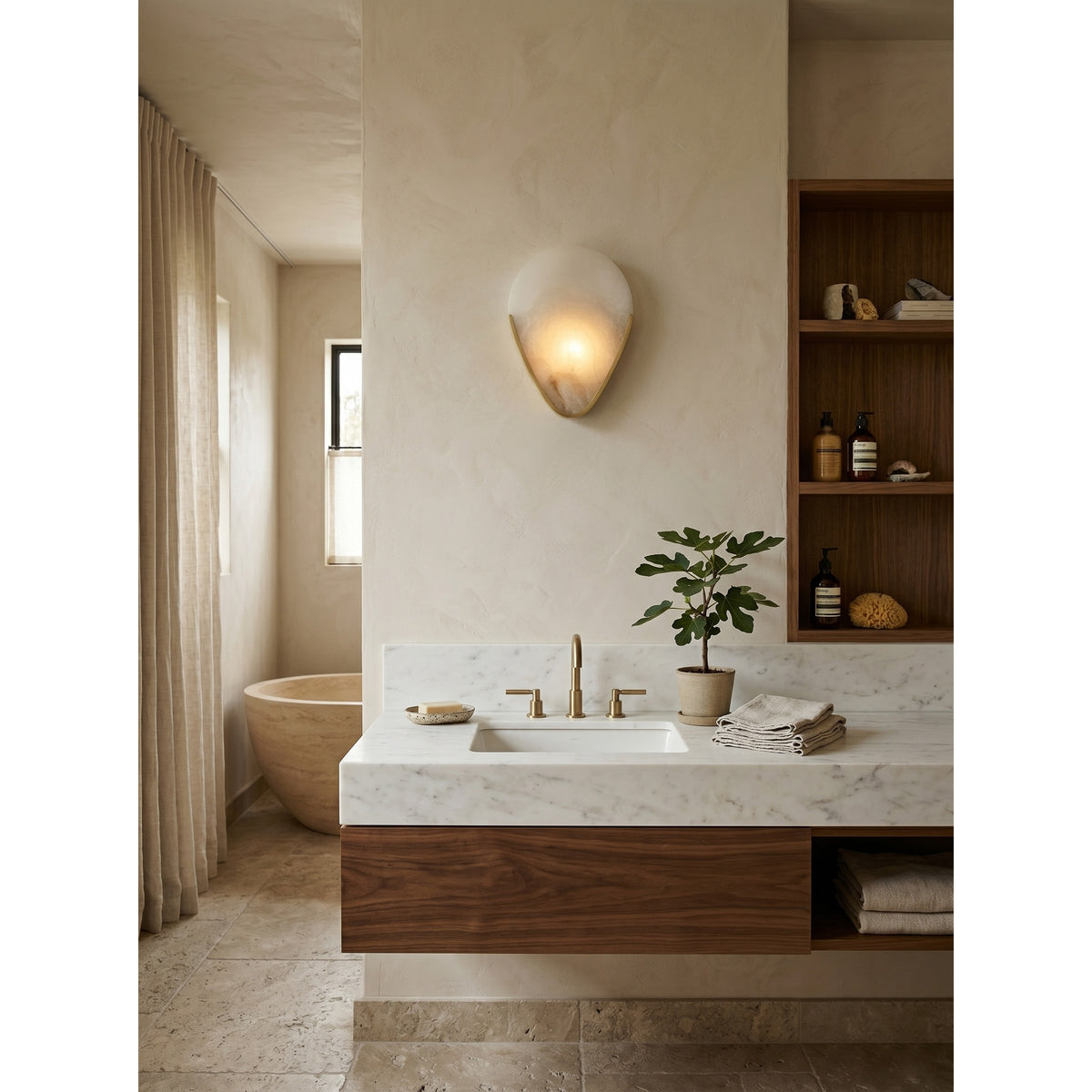Bernina Alabaster-Wandleuchte