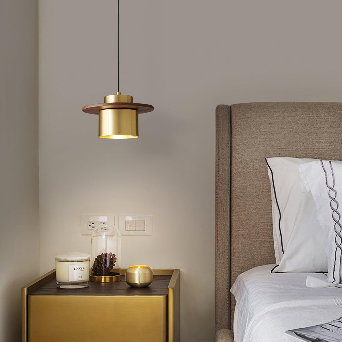 Auririra Industrielle Pendelleuchte aus Messing