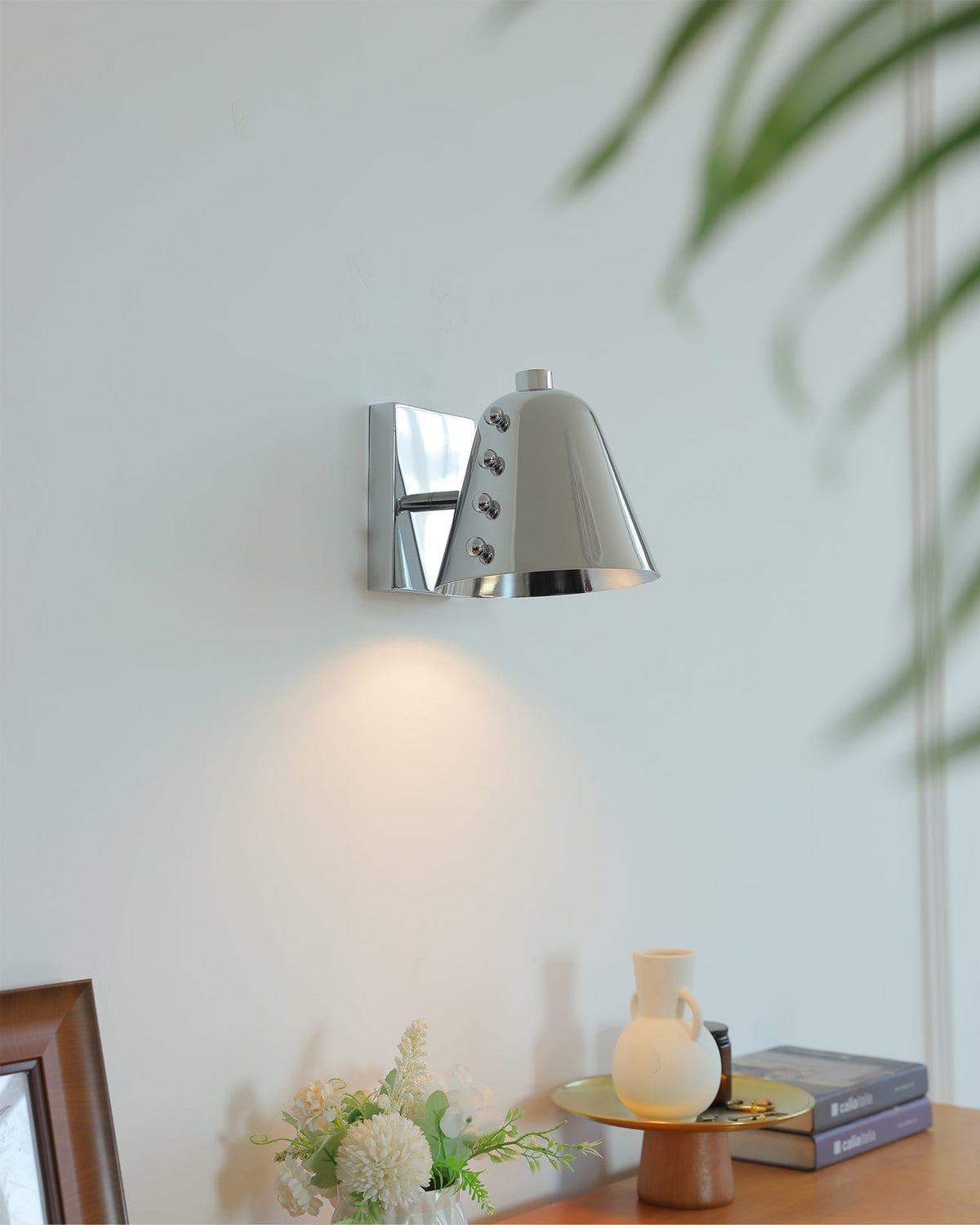 Bespoke Wandleuchte