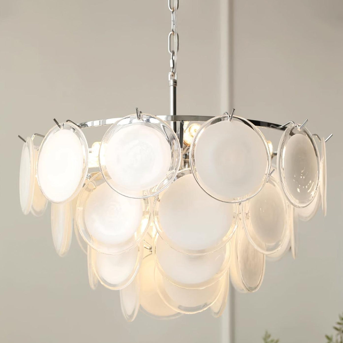 Lumirae Kronleuchter Kaskadierende Milchglas-Scheiben