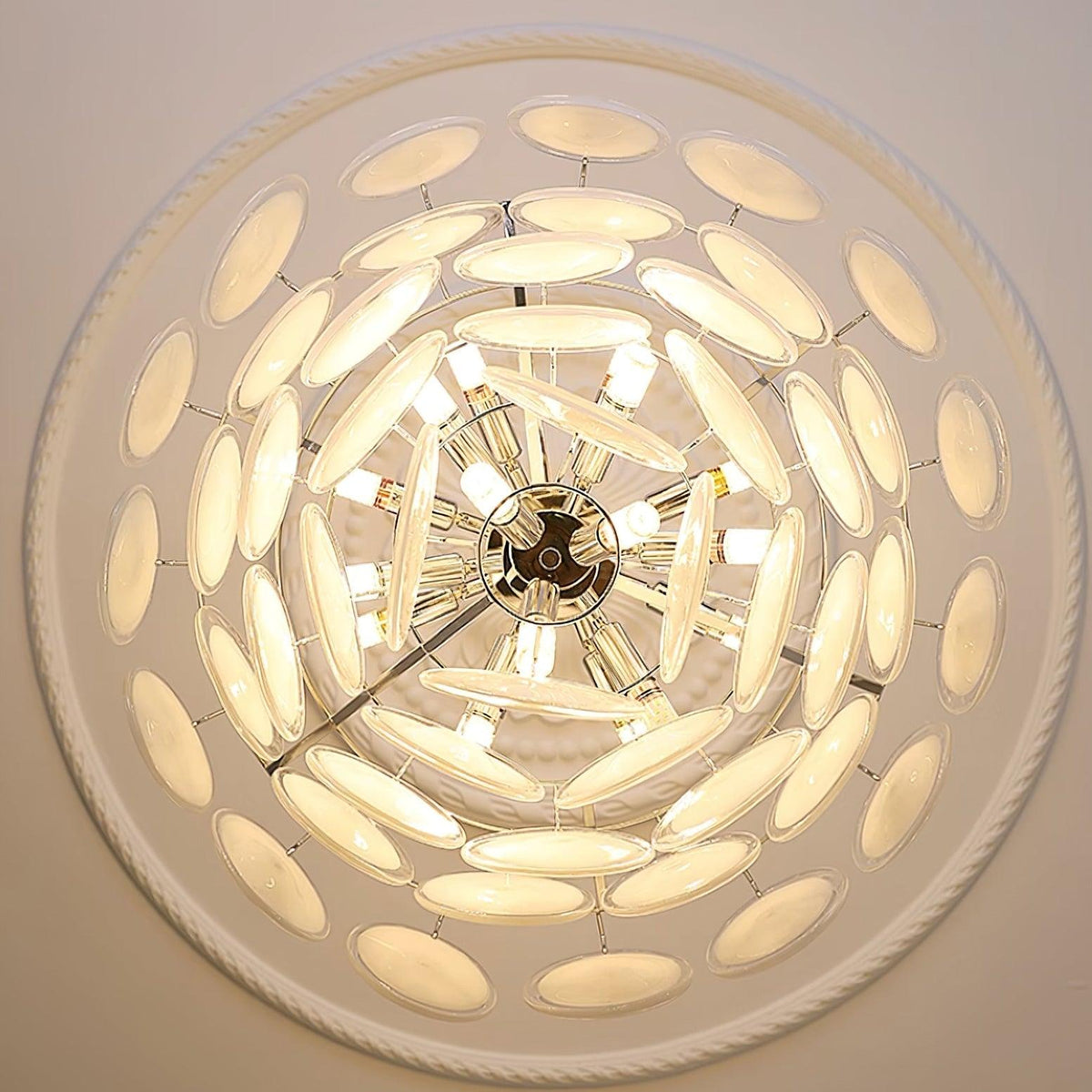 Lumirae Kronleuchter Kaskadierende Milchglas-Scheiben