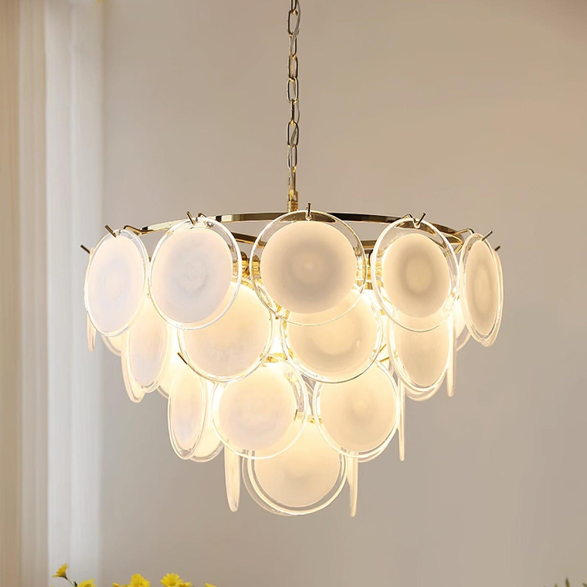 Lumirae Kronleuchter Kaskadierende Milchglas-Scheiben