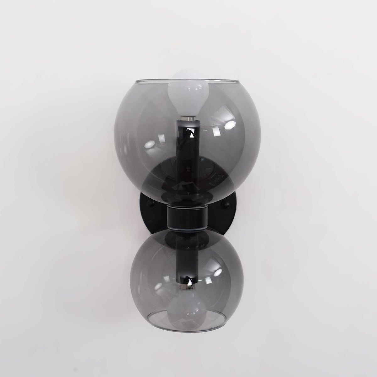 Avynion zeitgenössische Kunstglas-Wandleuchte aus Glas