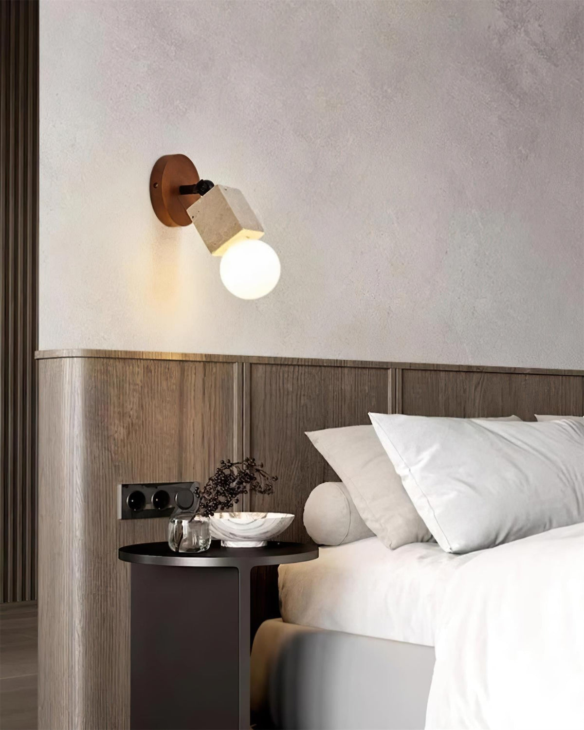 Tavaenne Cute Travertine Wandleuchte Holzplatte