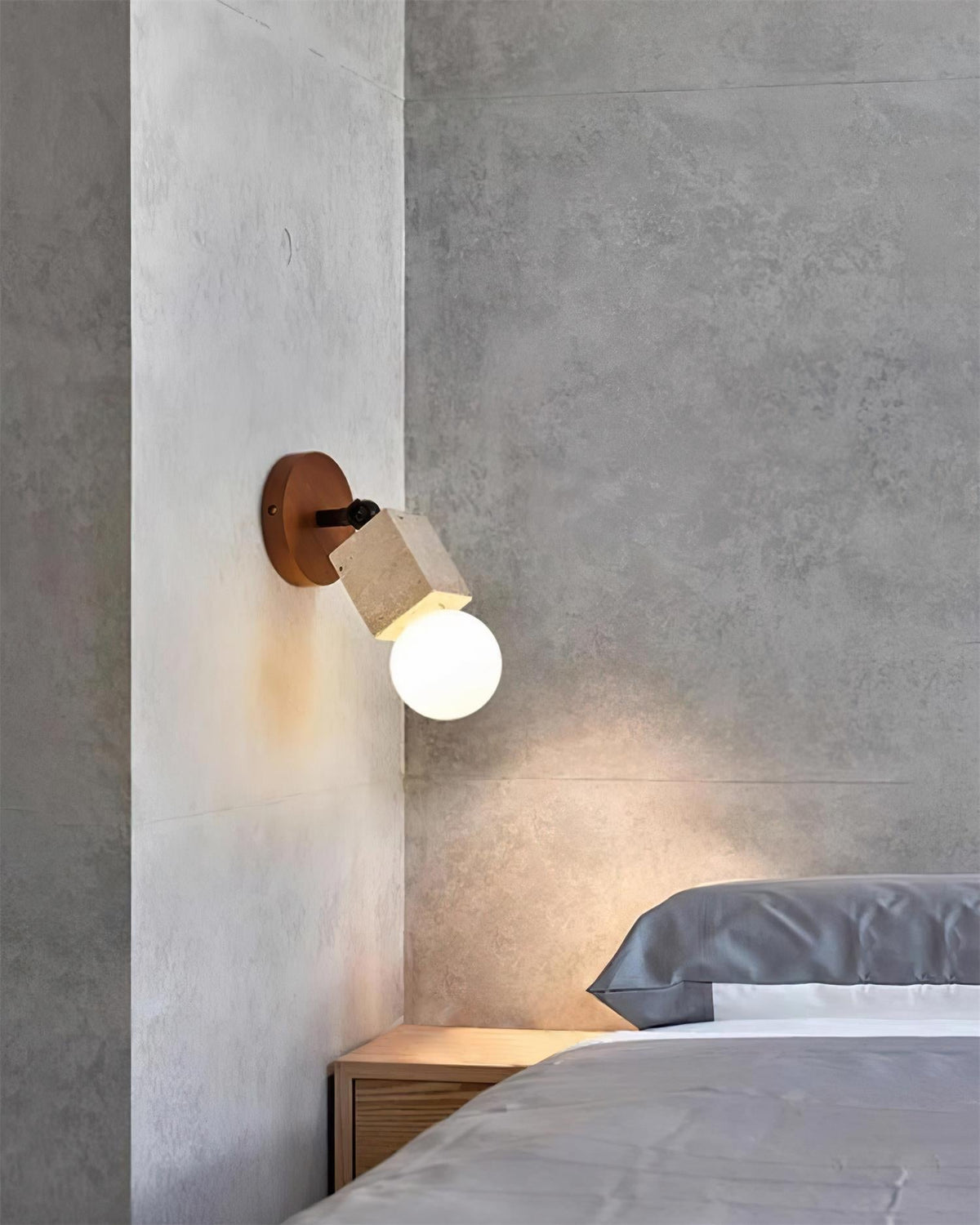 Tavaenne Cute Travertine Wandleuchte Holzplatte
