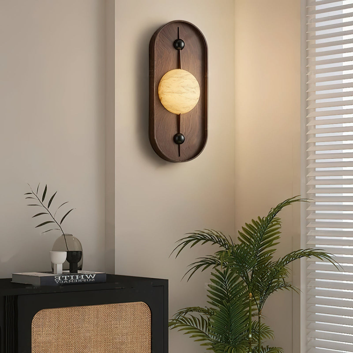 Nivuielle Oval Alabaster Holz Wandleuchte