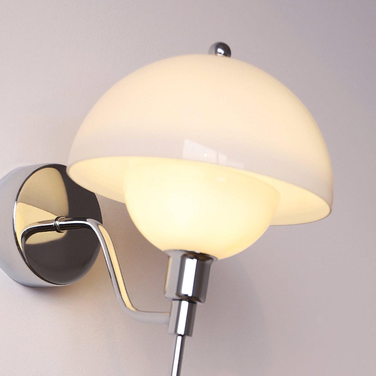 Ailaven Premium zeitgenössische Kunstglas-Wandleuchte