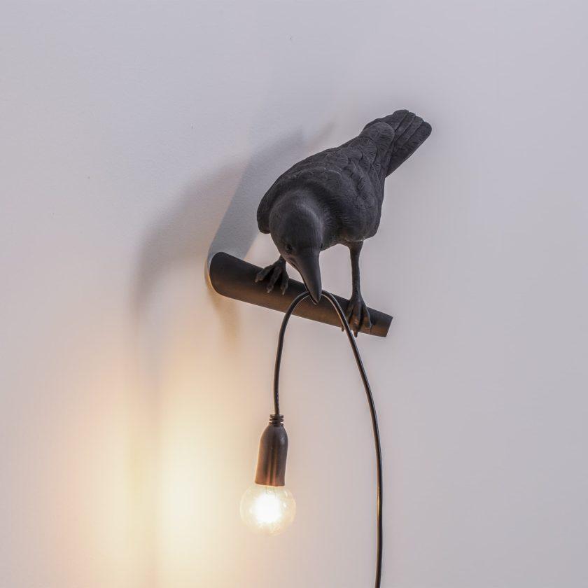 Tirixel Kunstharz-Wandleuchte in Kieselsteinform