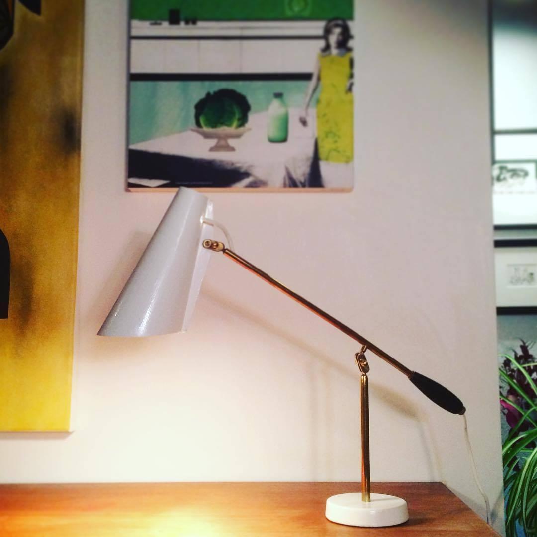 Orbix Steel Mid-Century-Tischlampe