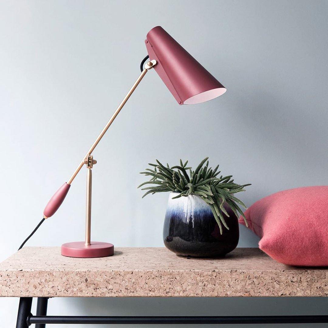 Orbix Steel Mid-Century-Tischlampe