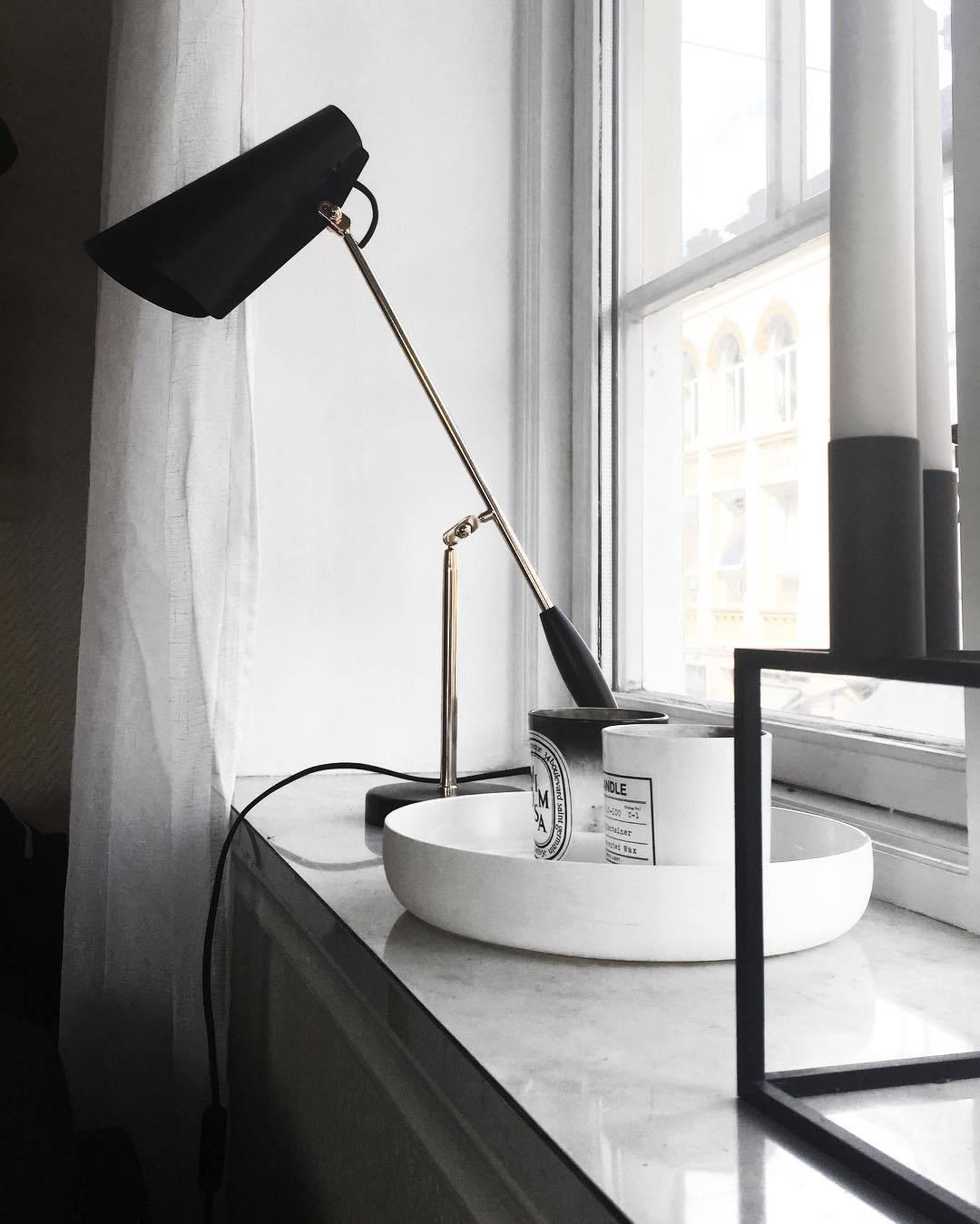 Orbix Steel Mid-Century-Tischlampe