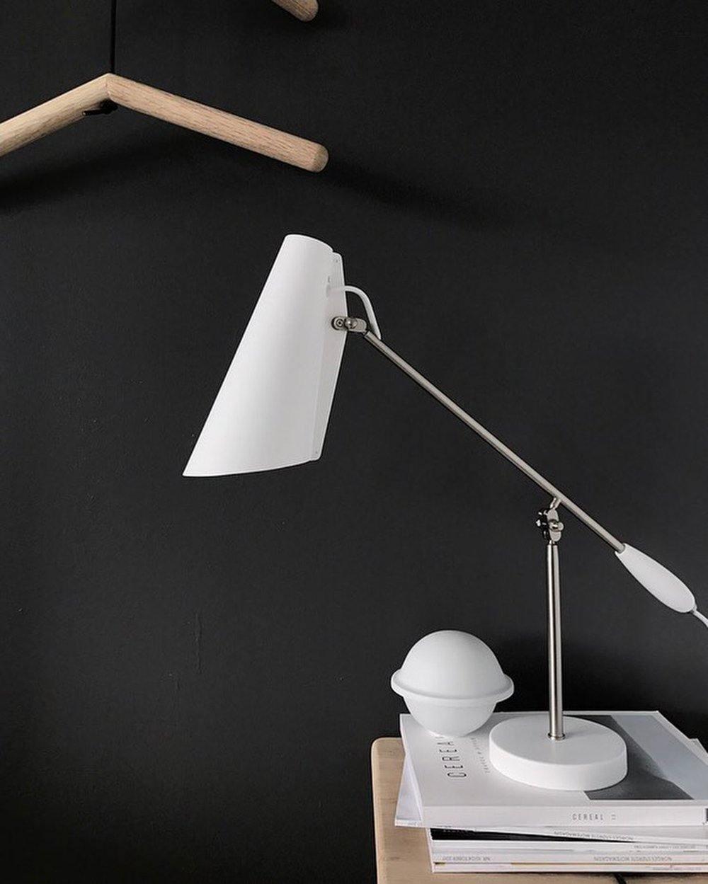 Orbix Steel Mid-Century-Tischlampe