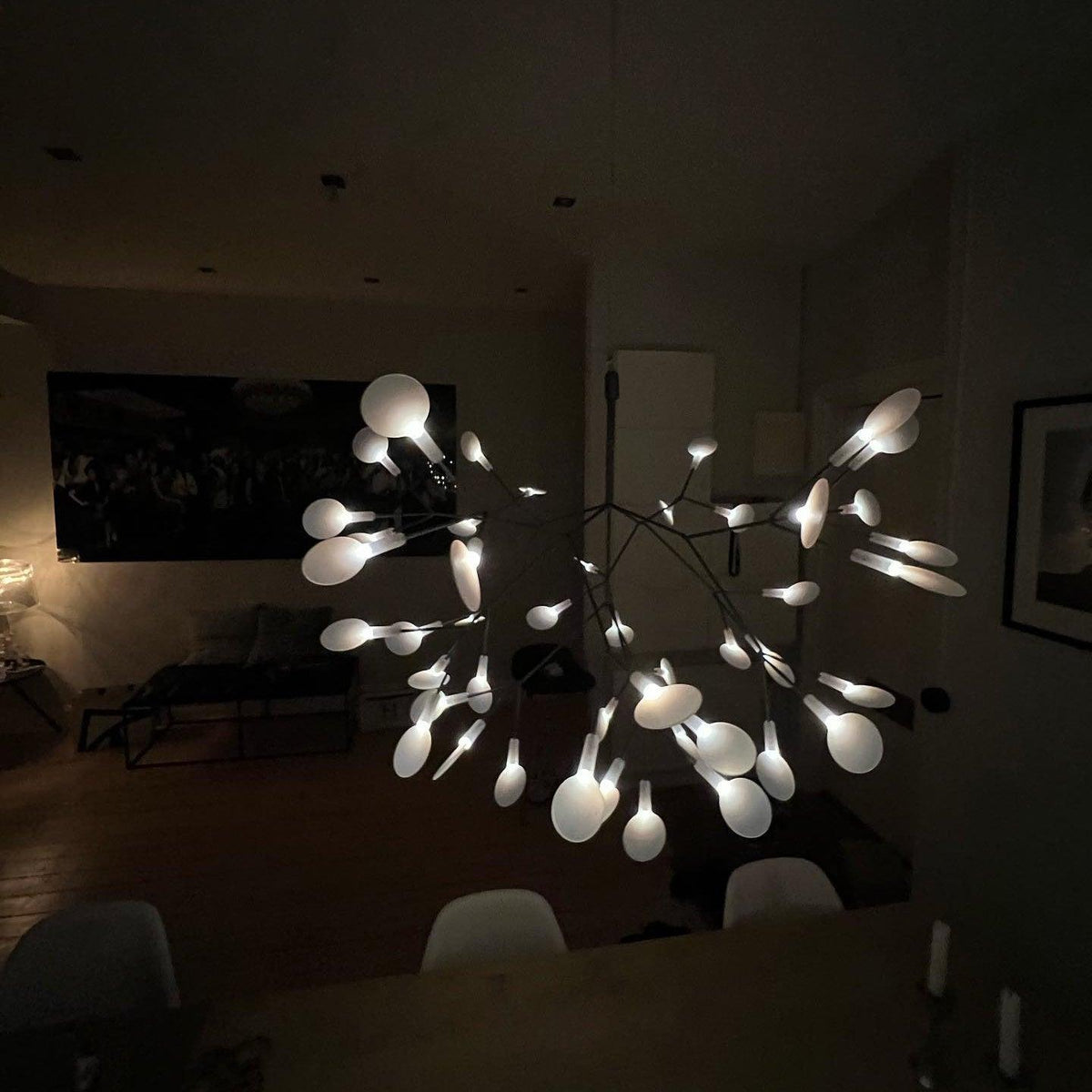Kronleuchter Schwarze LED-Kronleuchte Firefly