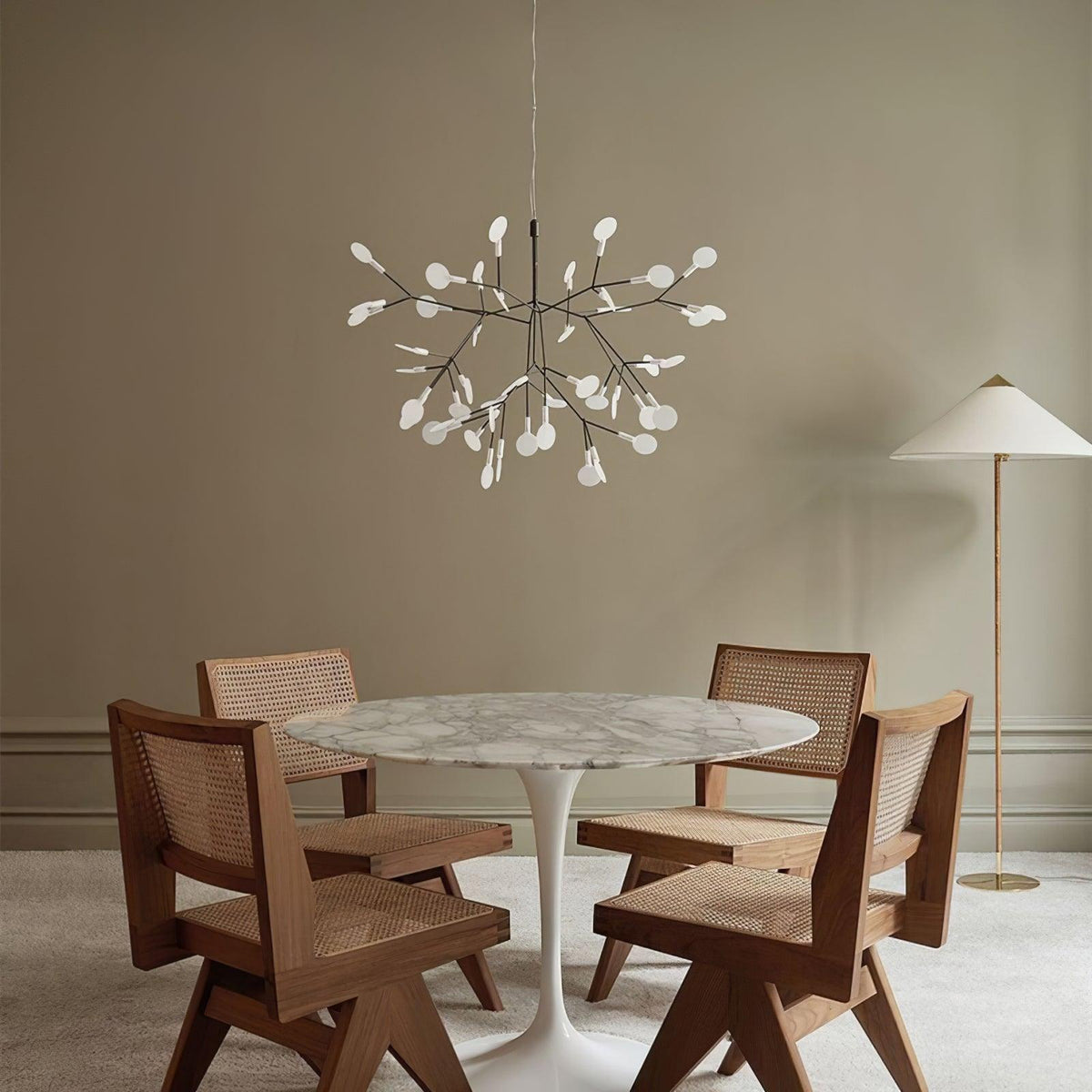 Kronleuchter Schwarze LED-Kronleuchte Firefly