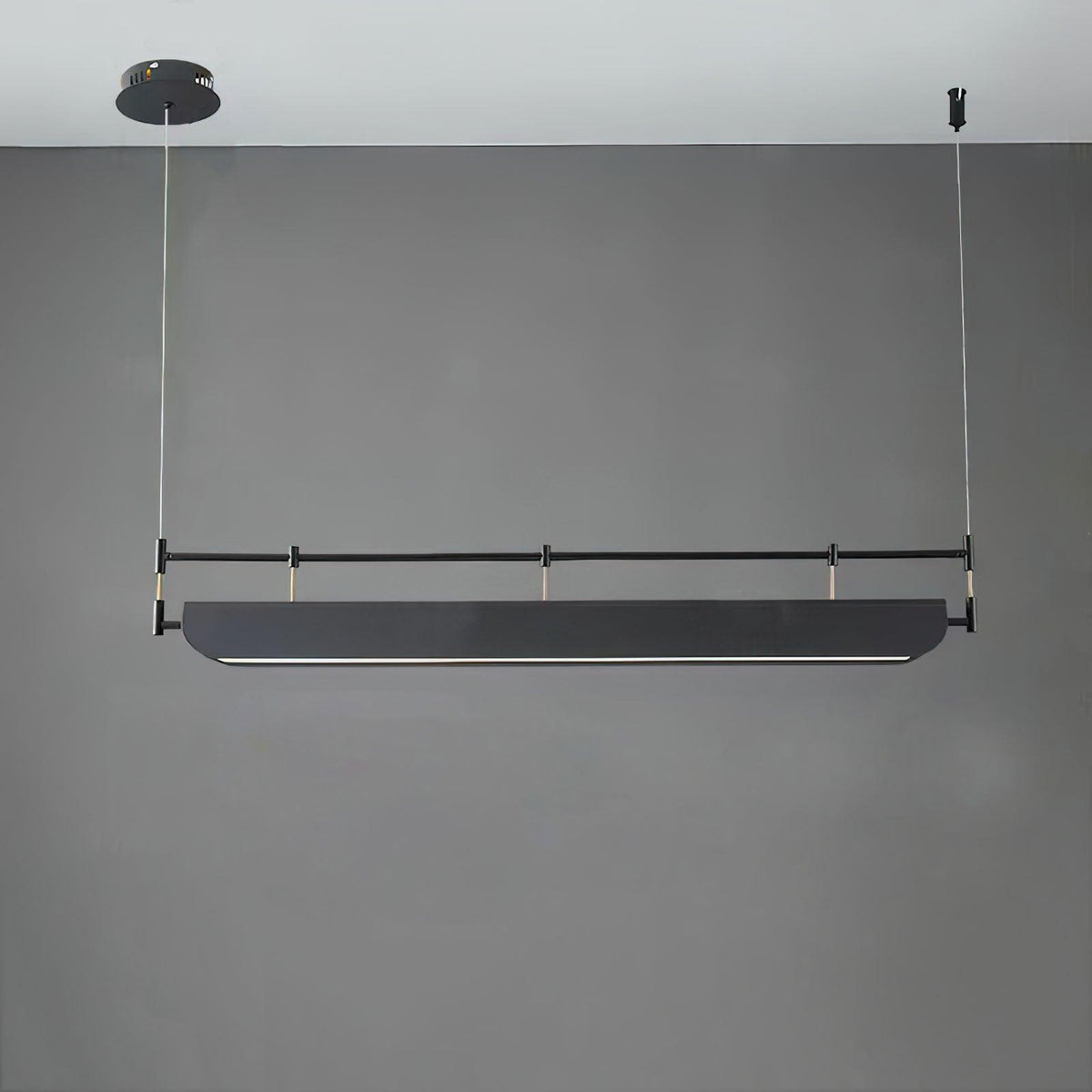 Terianora Kronleuchter Schwarz Dach LED