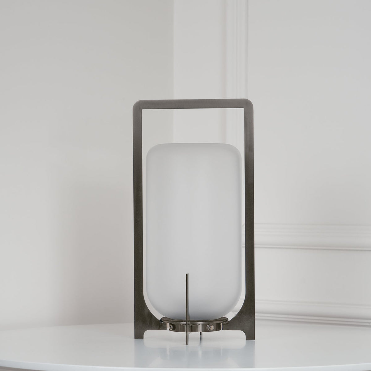 Orinenelle Edelstahl-Kunststoff-Minimalistische Tischleuchte
