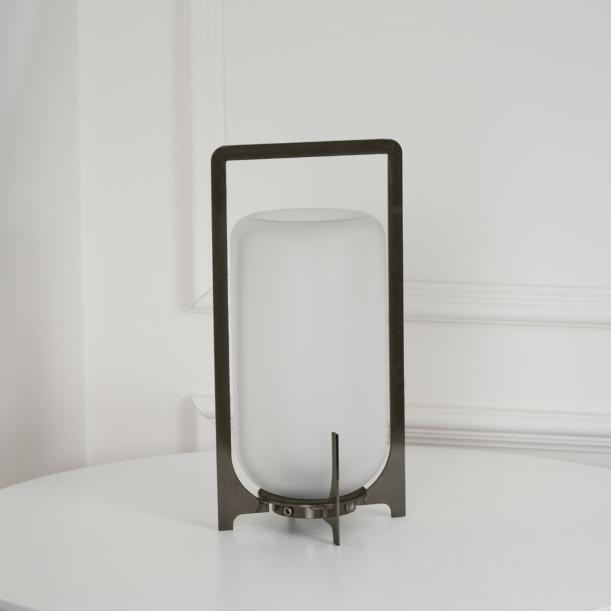 Orinenelle Edelstahl-Kunststoff-Minimalistische Tischleuchte
