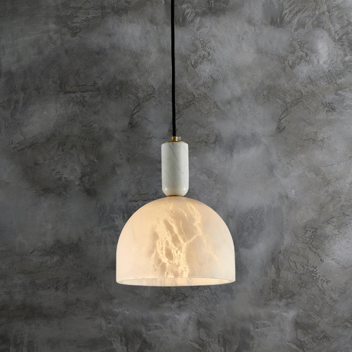 Leda Minimalistische Pendelleuchte aus Alabaster