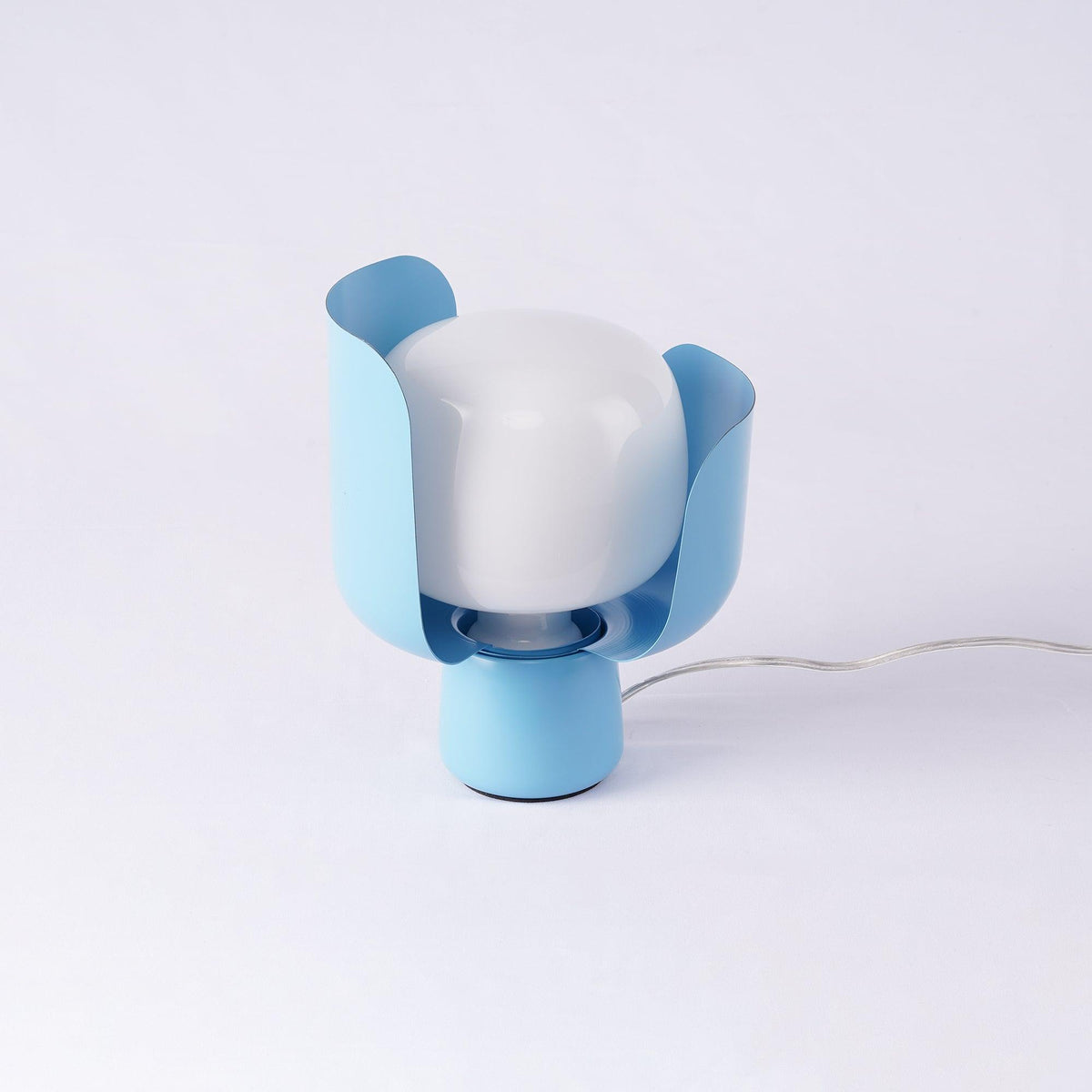 Zuri Kunststoff Minimalistische Tischleuchte