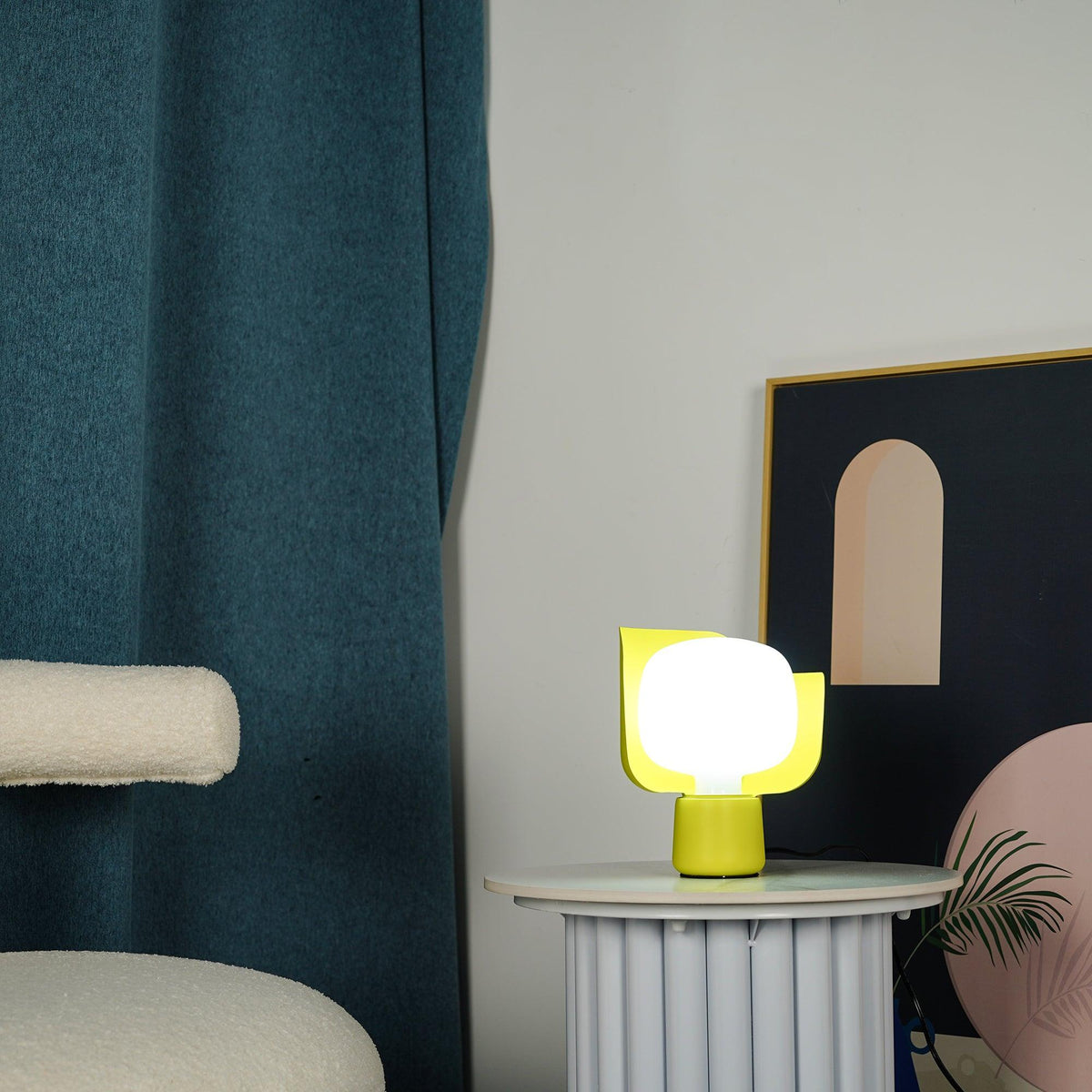 Zuri Kunststoff Minimalistische Tischleuchte