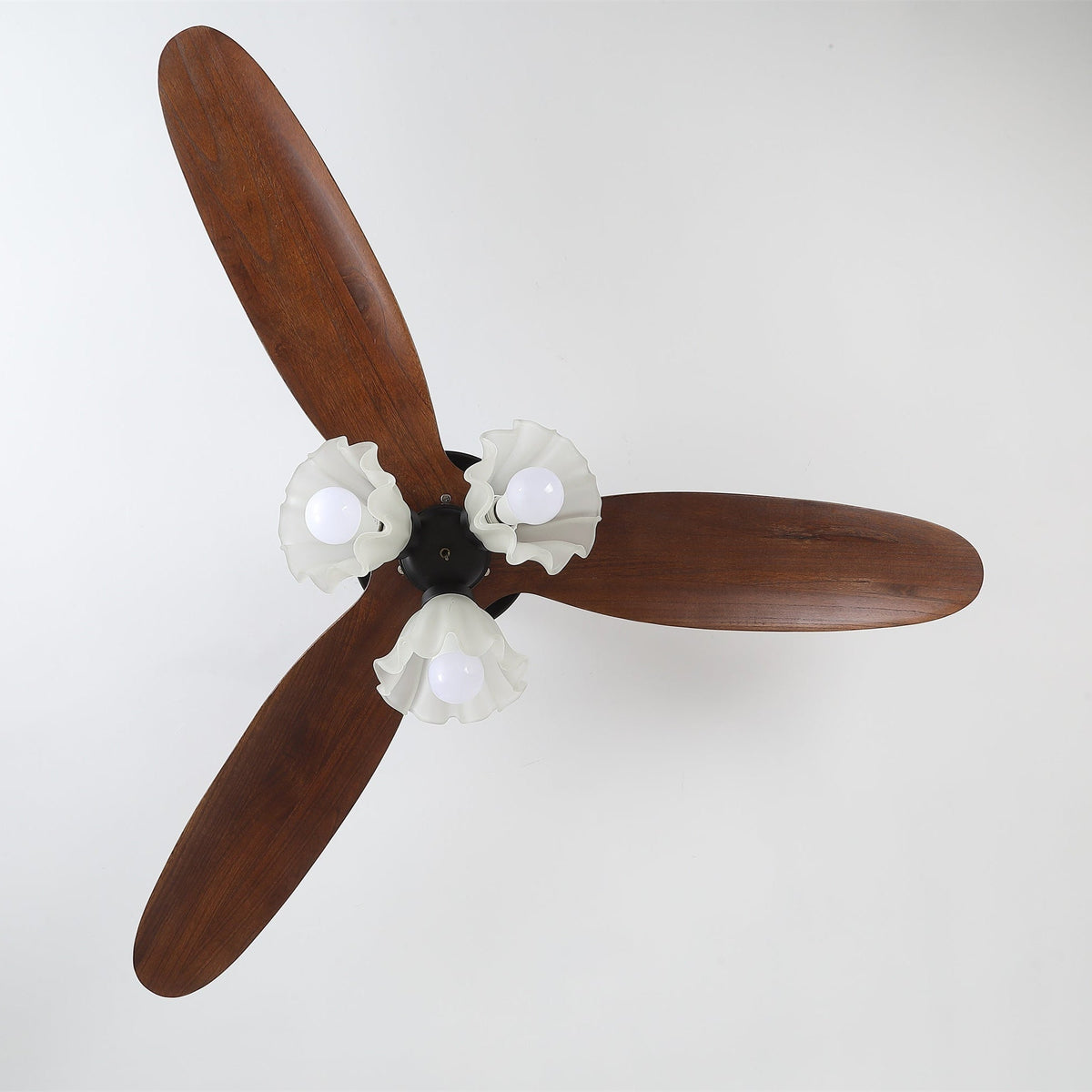 Novrik Deckenventilator mit Beleuchtung