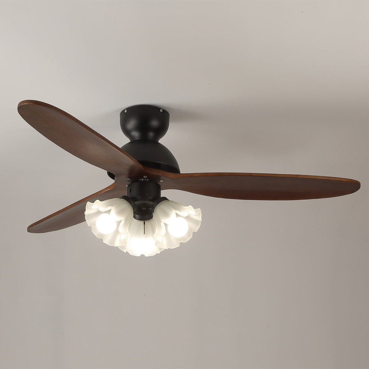 Novrik Deckenventilator mit Beleuchtung