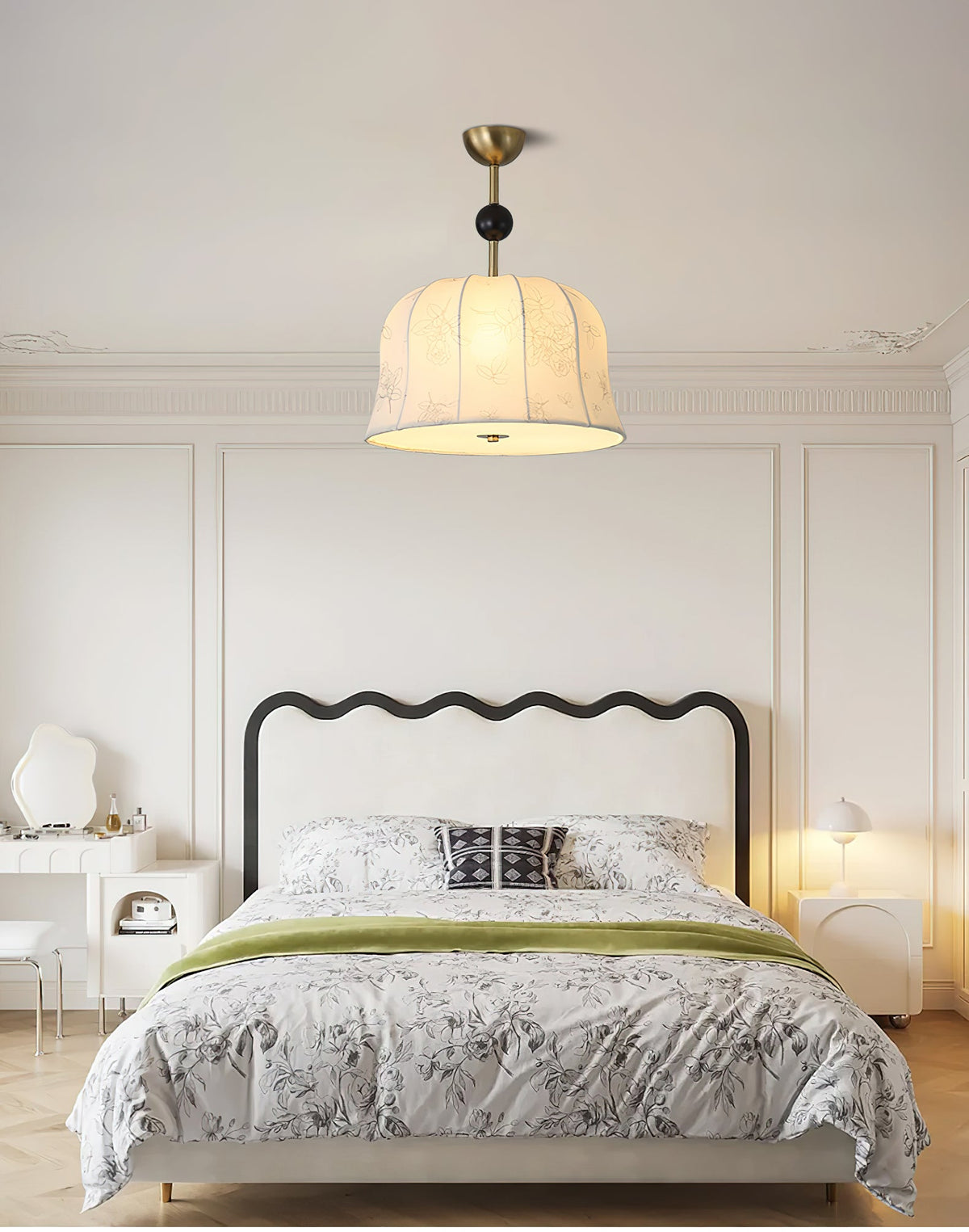 Avnoren Pendelleuchte Blossom Curve aus Stoff und Holz