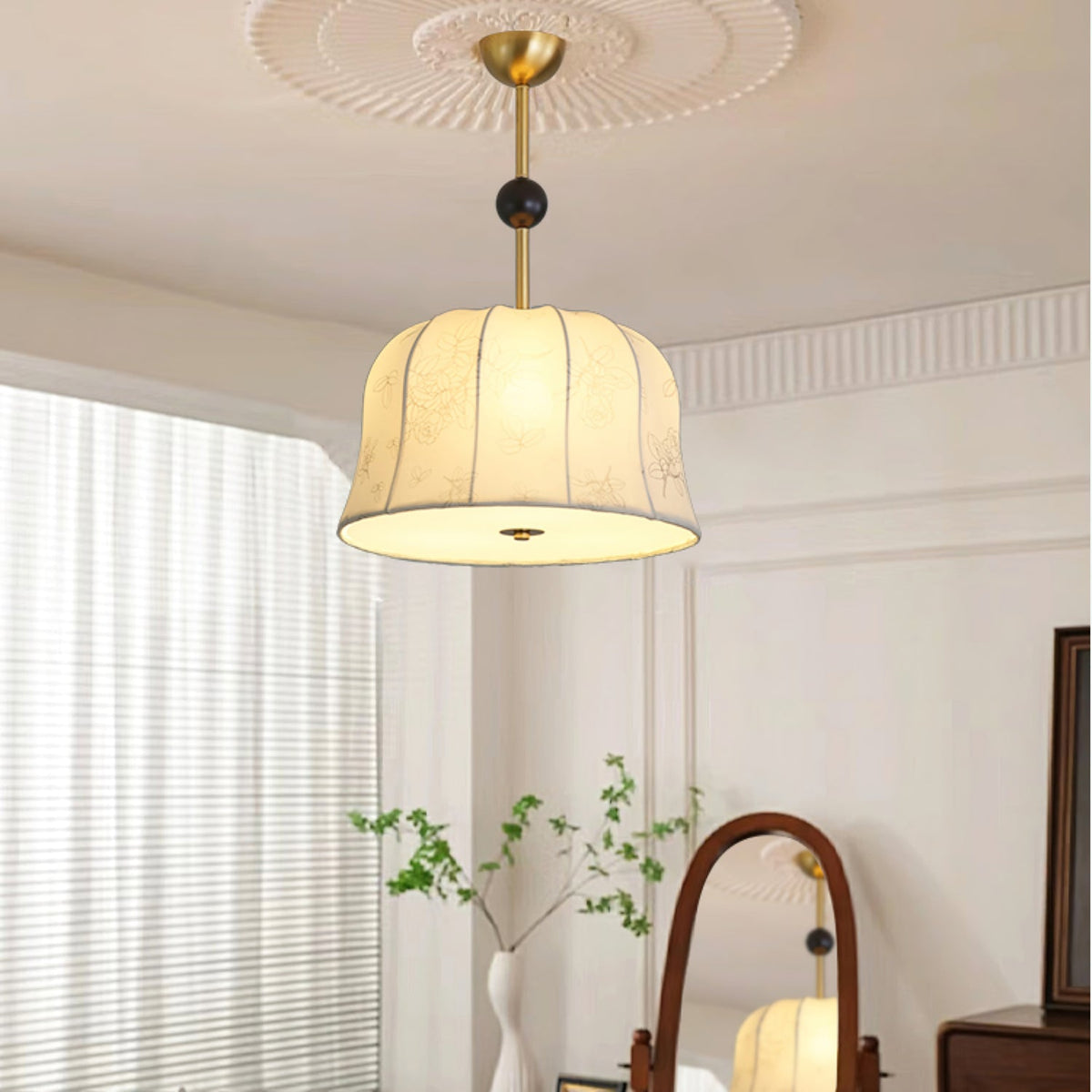 Avnoren Pendelleuchte Blossom Curve aus Stoff und Holz