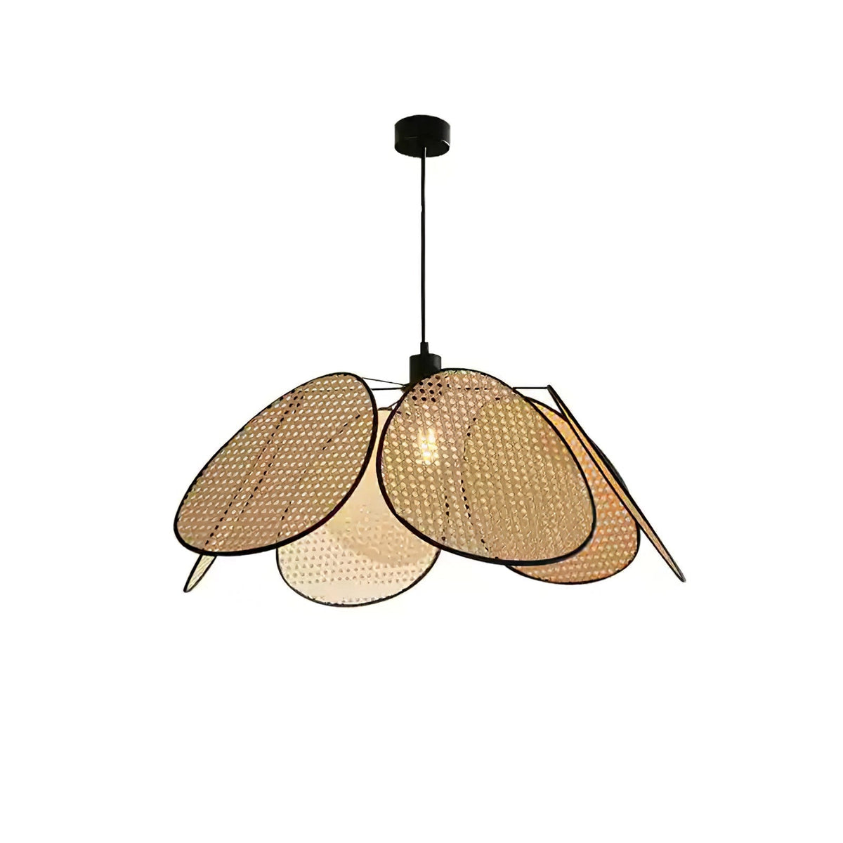 Orvara Pendelleuchte Blossom Petal aus Rattan