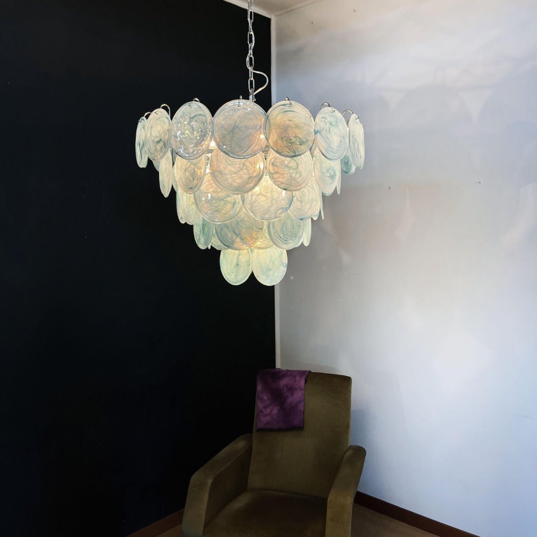 Veloissa Kronleuchter aus Murano-Glasscheiben in Blau elegant