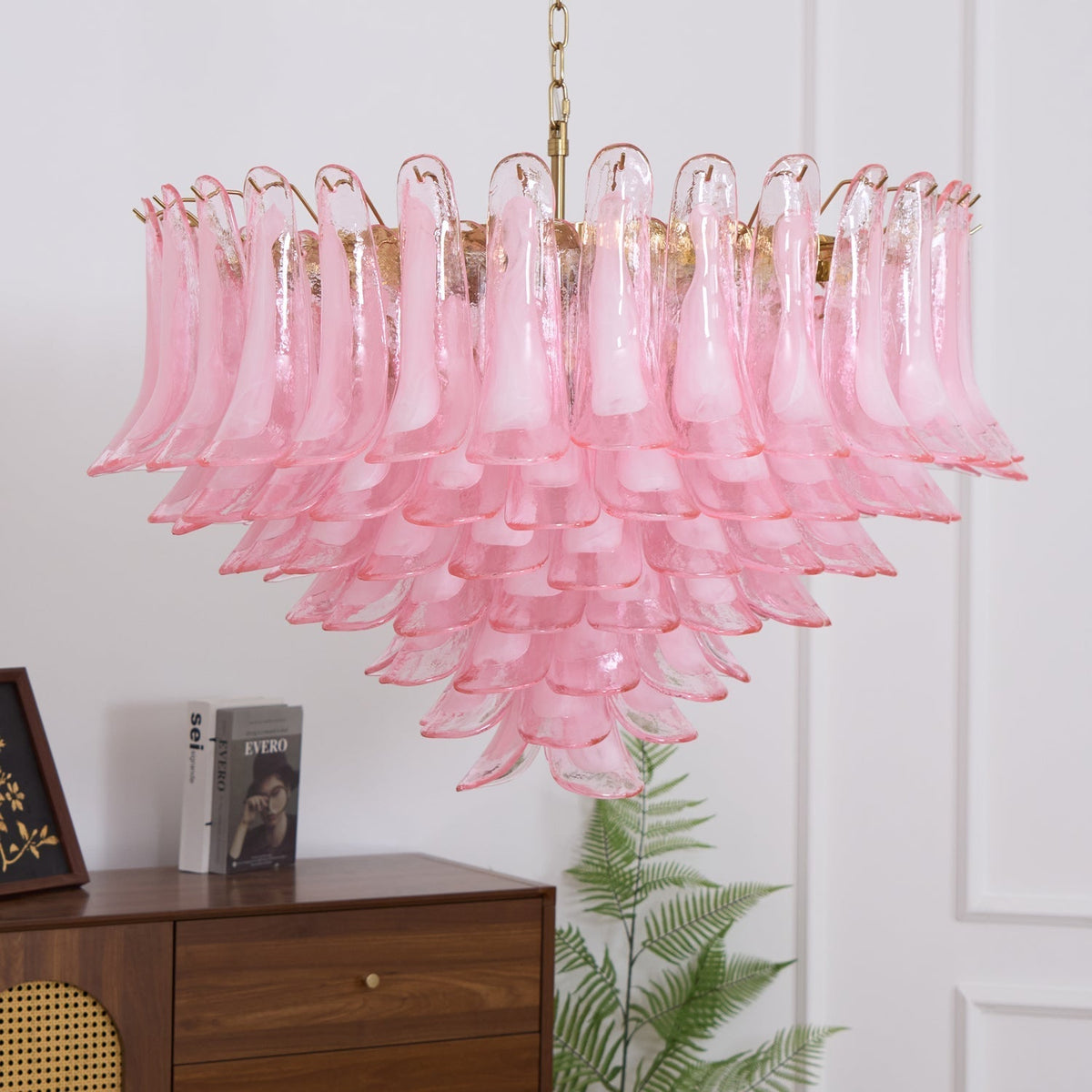 Celaella Kronleuchter aus rosa Murano-Glasblüten in Kaskadenform mit eleganter Blush-Pink-Färbung